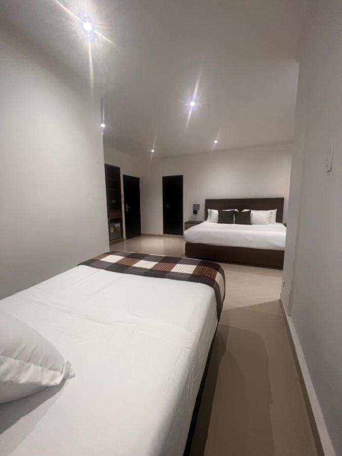 Hotel Zuriel Boutique Картахена Экстерьер фото