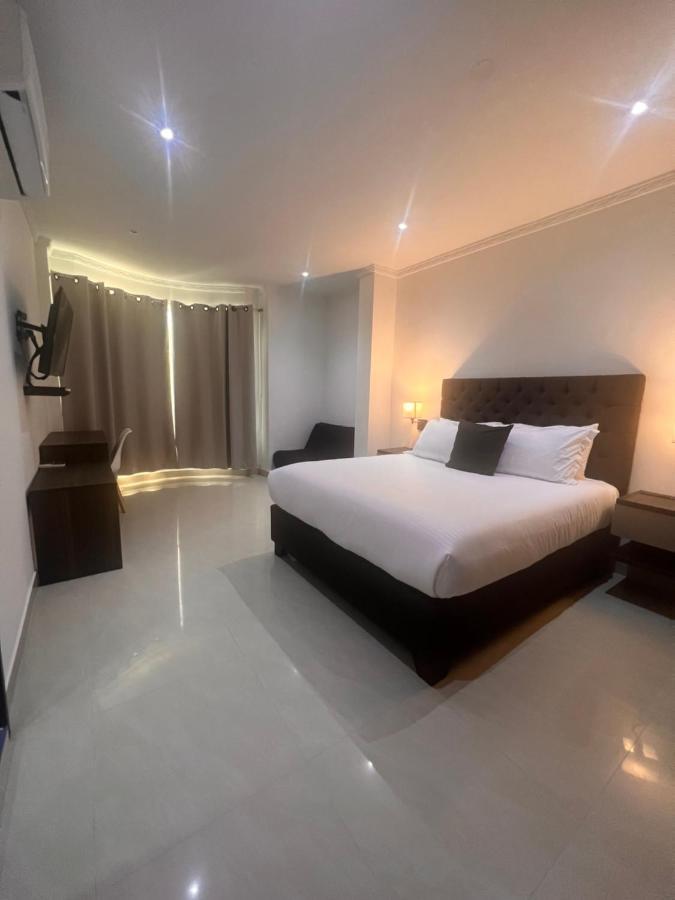 Hotel Zuriel Boutique Картахена Экстерьер фото